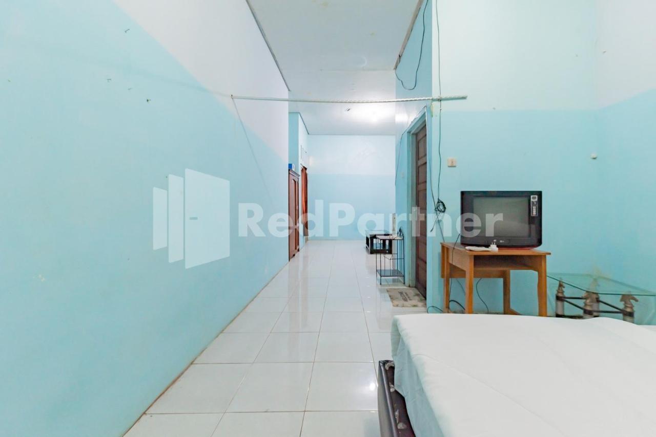 Ana Guest House Syariah Mitra Reddoorz Banjarbaru Exteriér fotografie