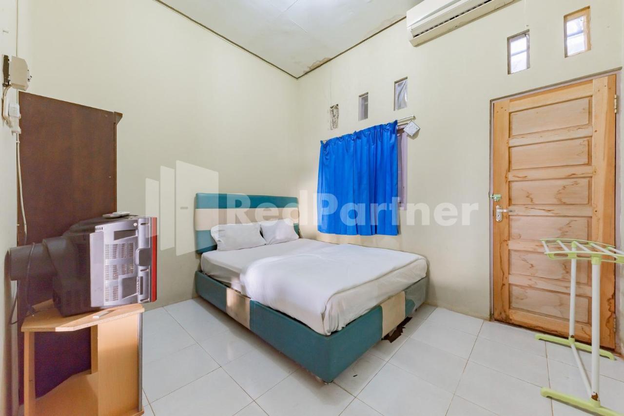 Ana Guest House Syariah Mitra Reddoorz Banjarbaru Exteriér fotografie