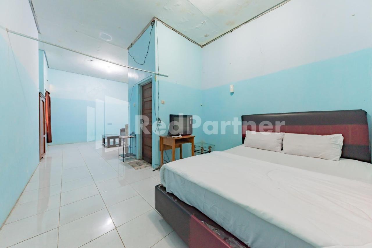 Ana Guest House Syariah Mitra Reddoorz Banjarbaru Exteriér fotografie